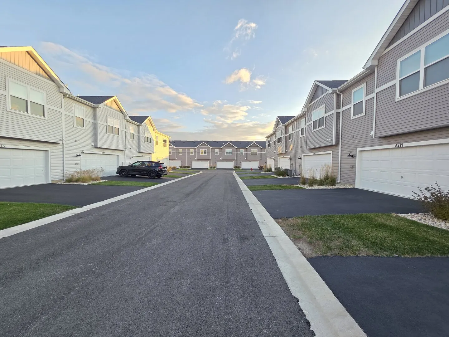 4219 Chelsea Manor Circle E IL