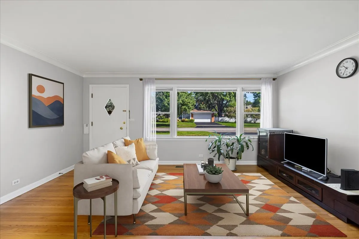 1605 E Frederick Street IL