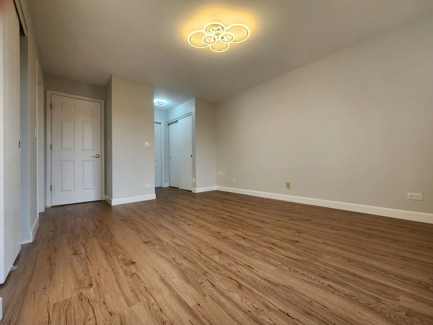 2650 S Embers Lane IL