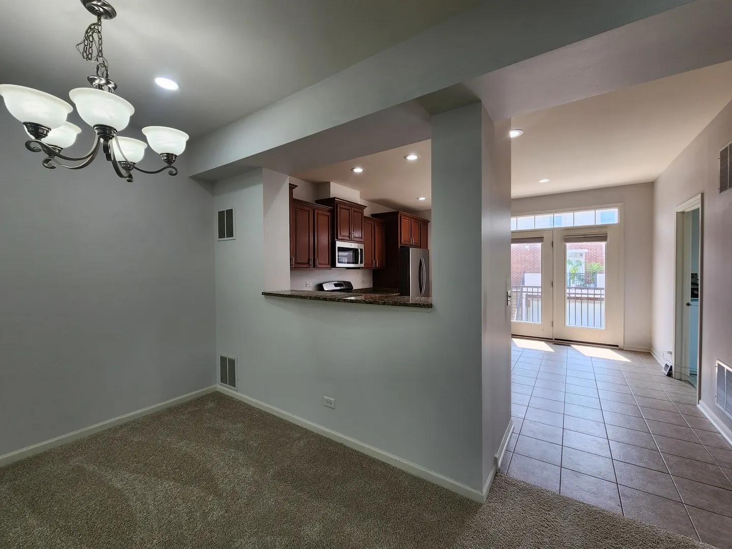 208 W HYDE Street 0 IL