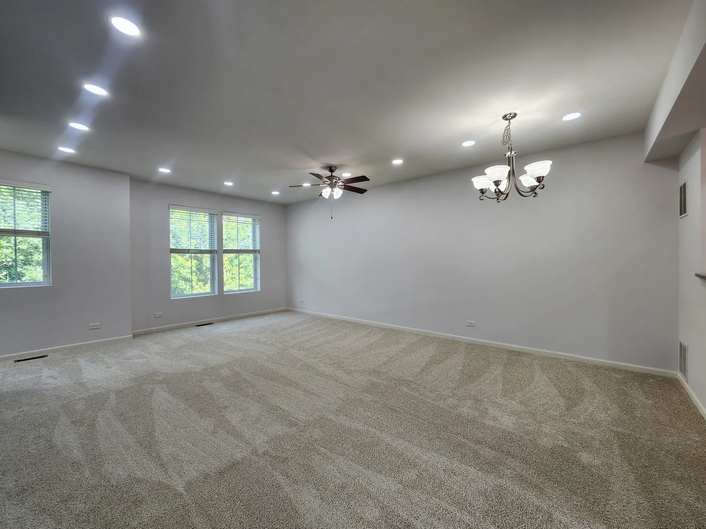 208 W HYDE Street 0 IL