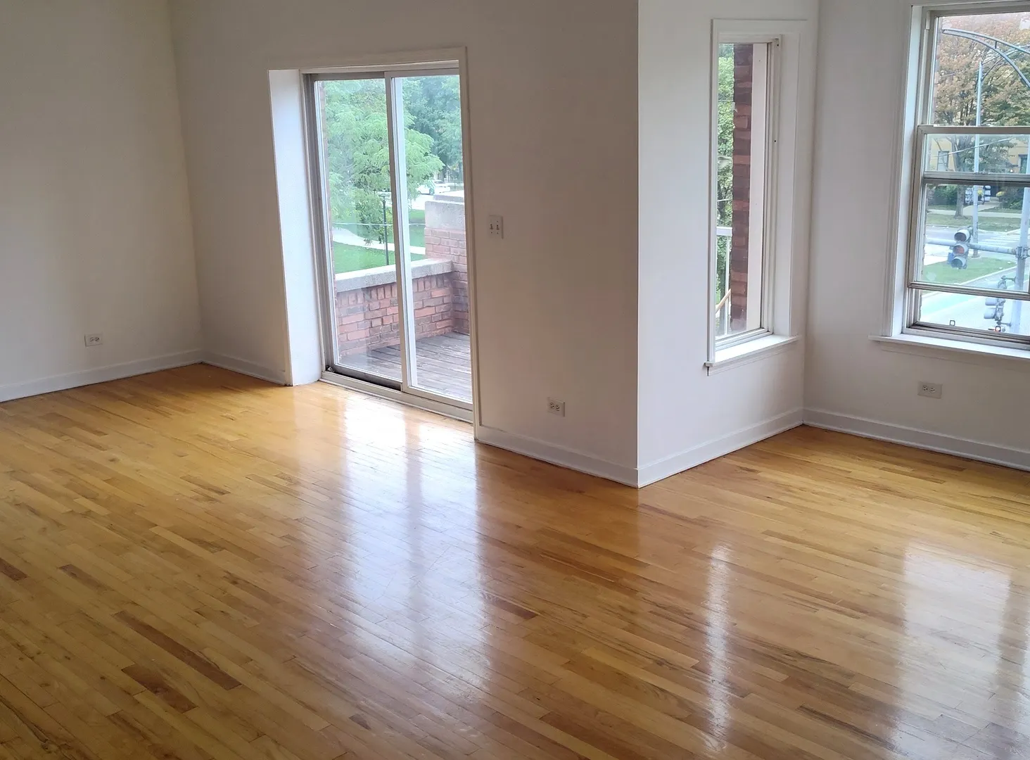 757 S Independence Boulevard 3S IL