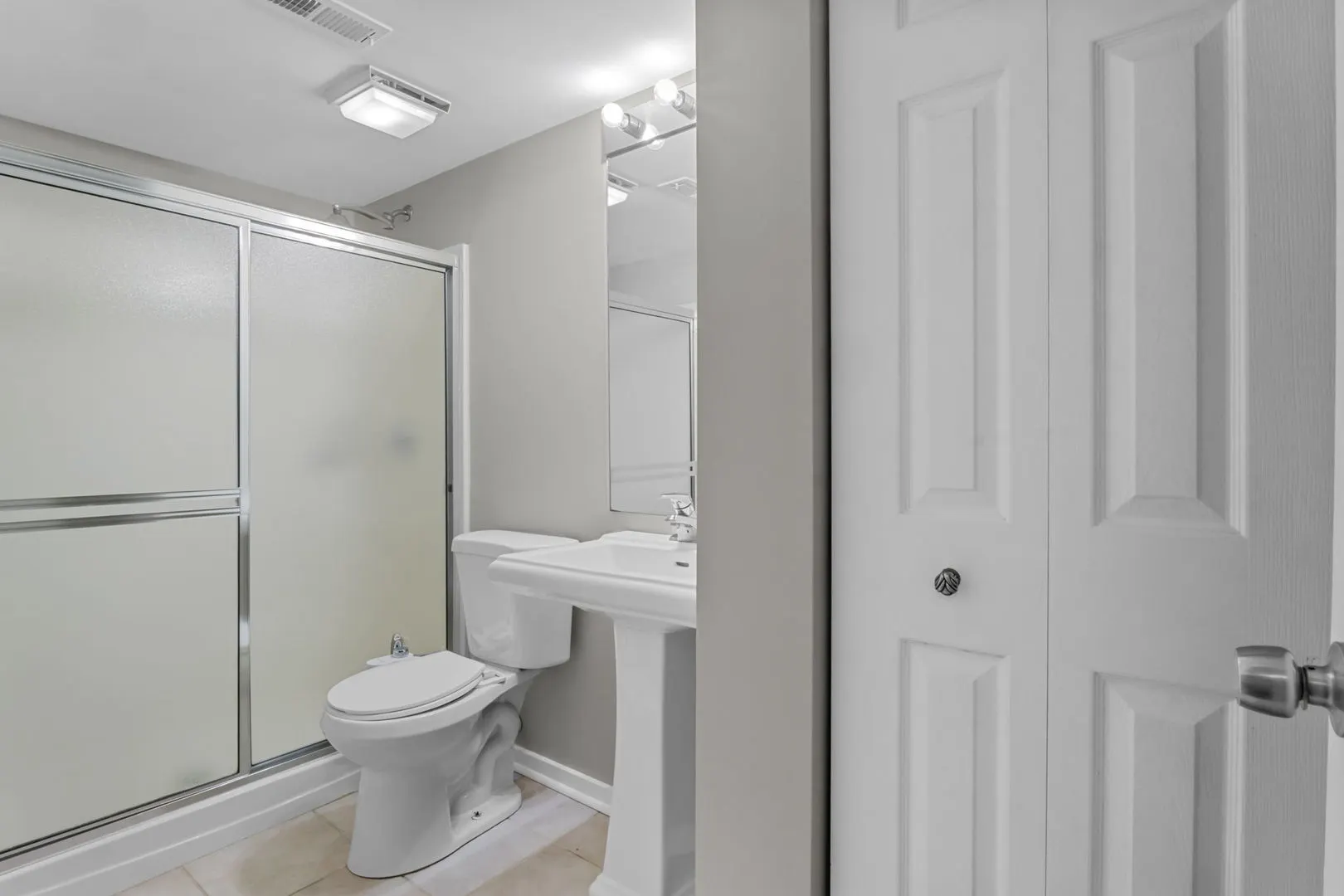 1616 S Indiana Avenue B3 IL