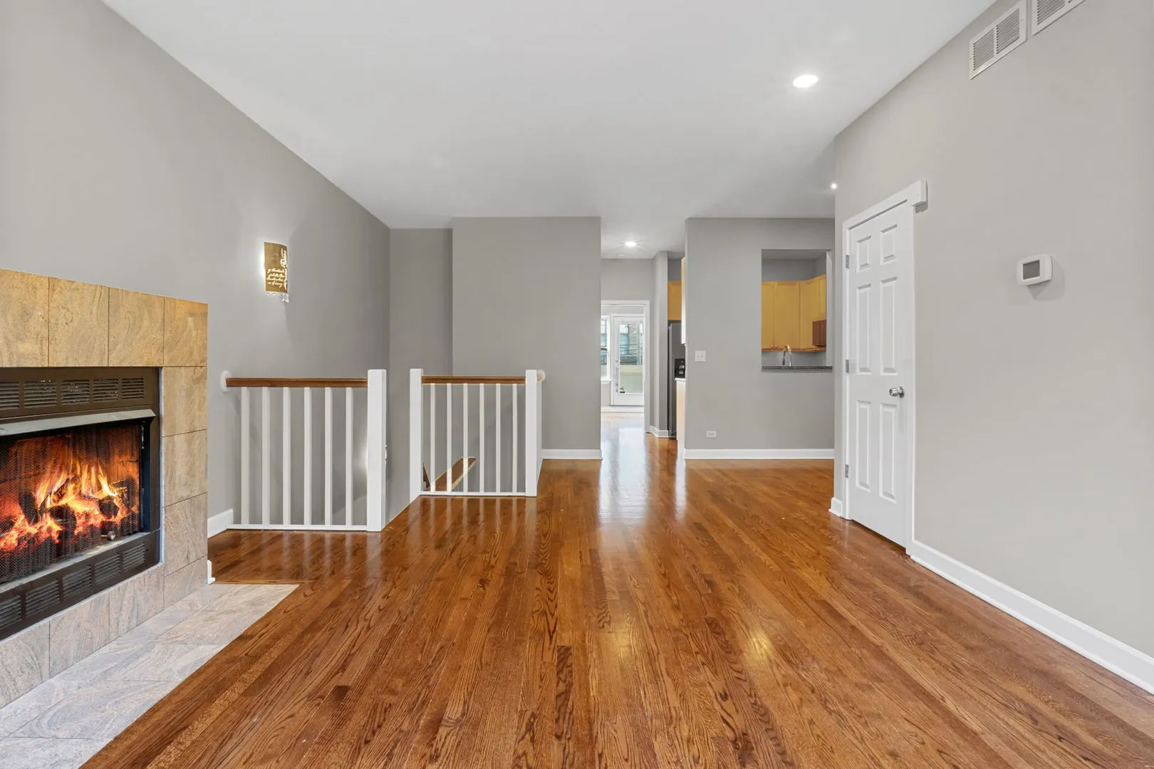 1616 S Indiana Avenue B3 IL