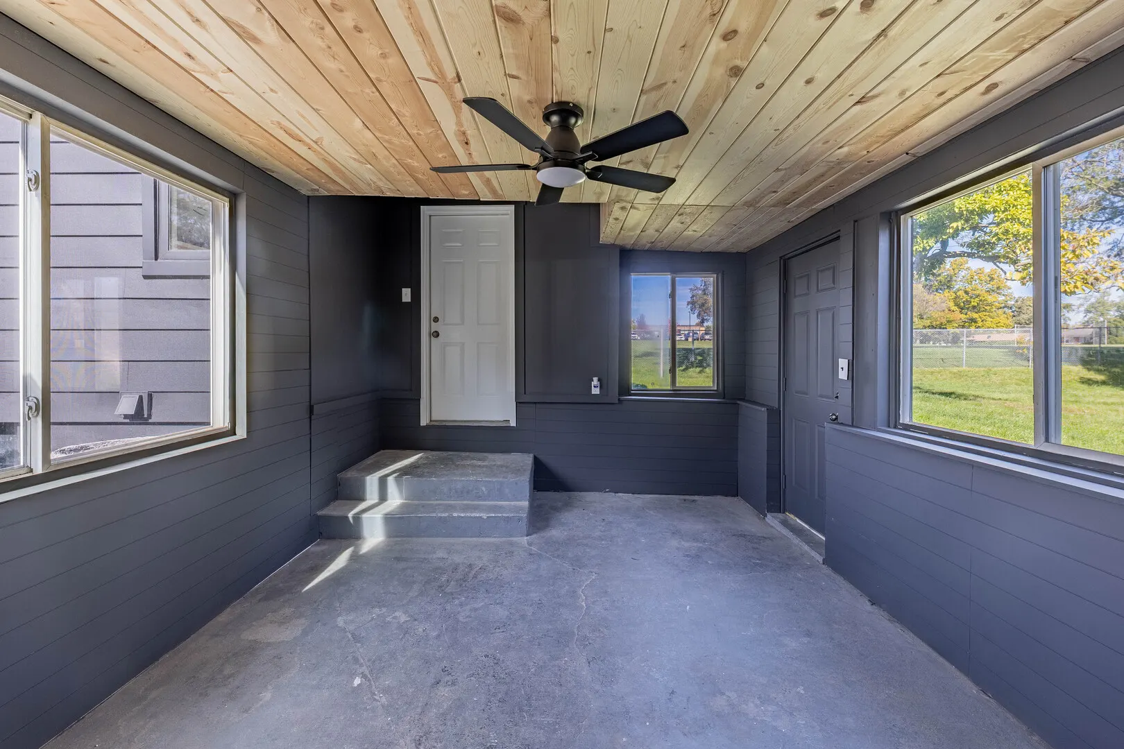 2N579 Bloomingdale Road IL