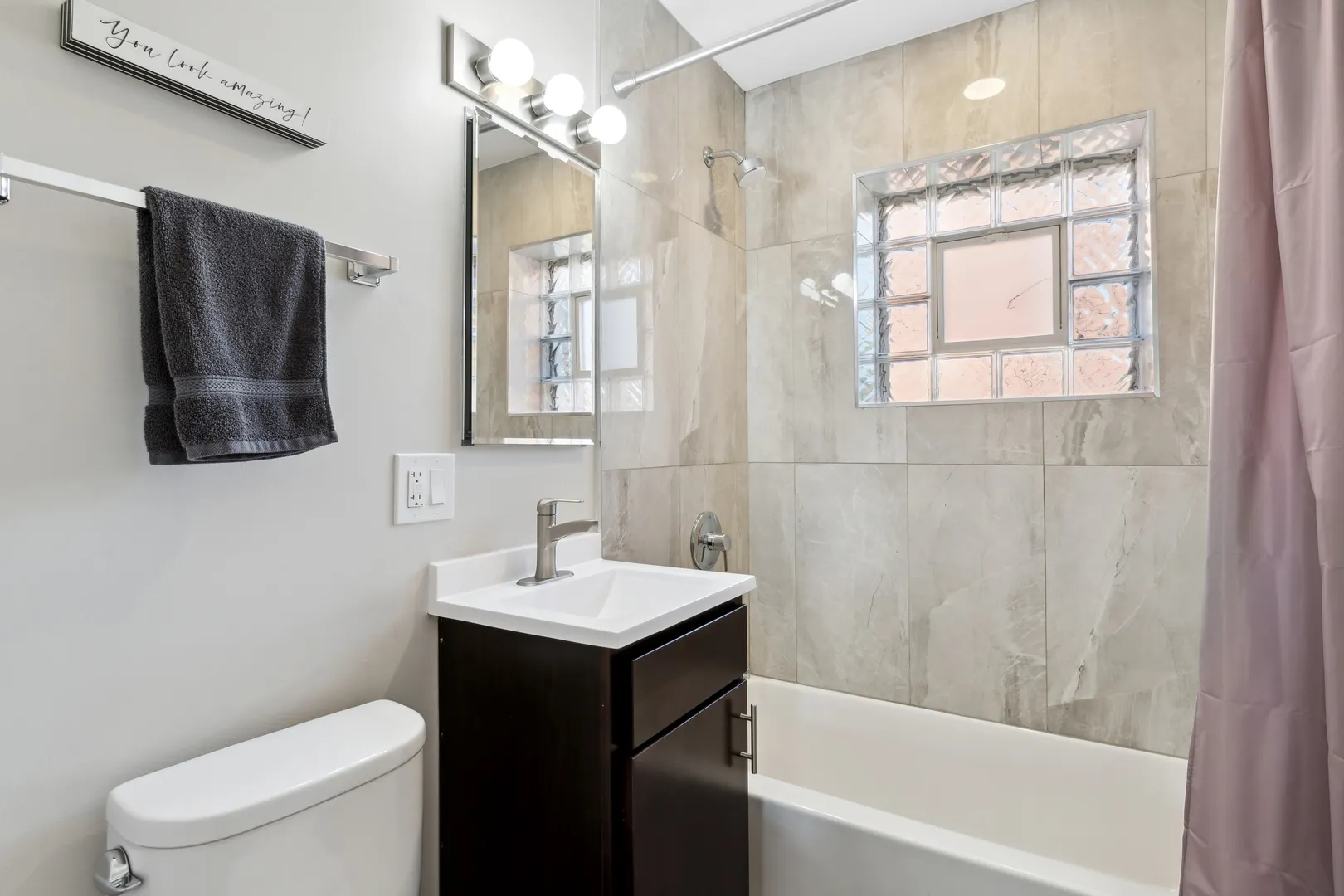 136 Ridge Avenue 2 IL