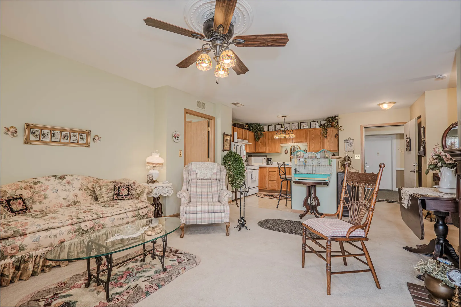 801 N Mclean Boulevard 316 IL