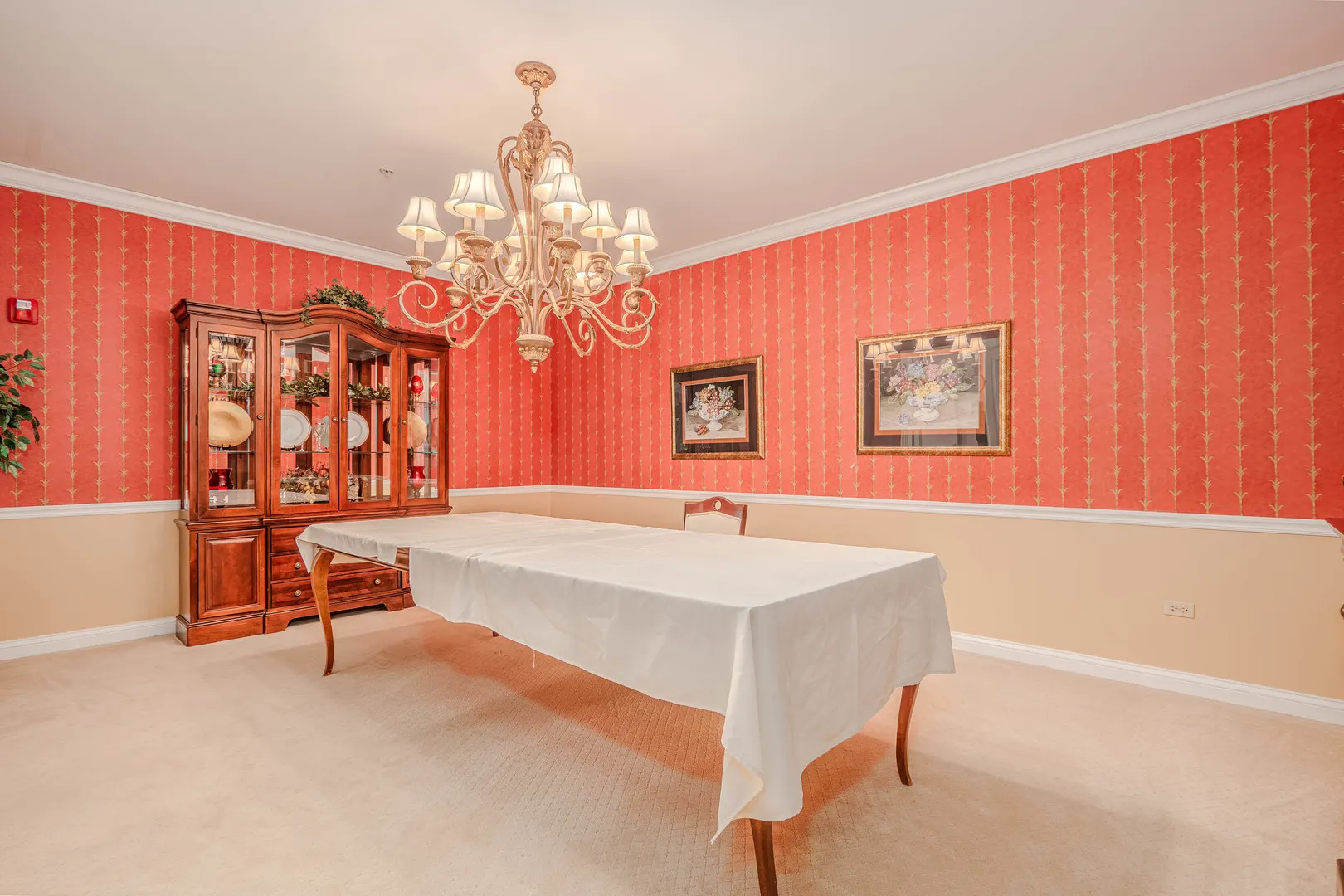 801 N Mclean Boulevard 316 IL