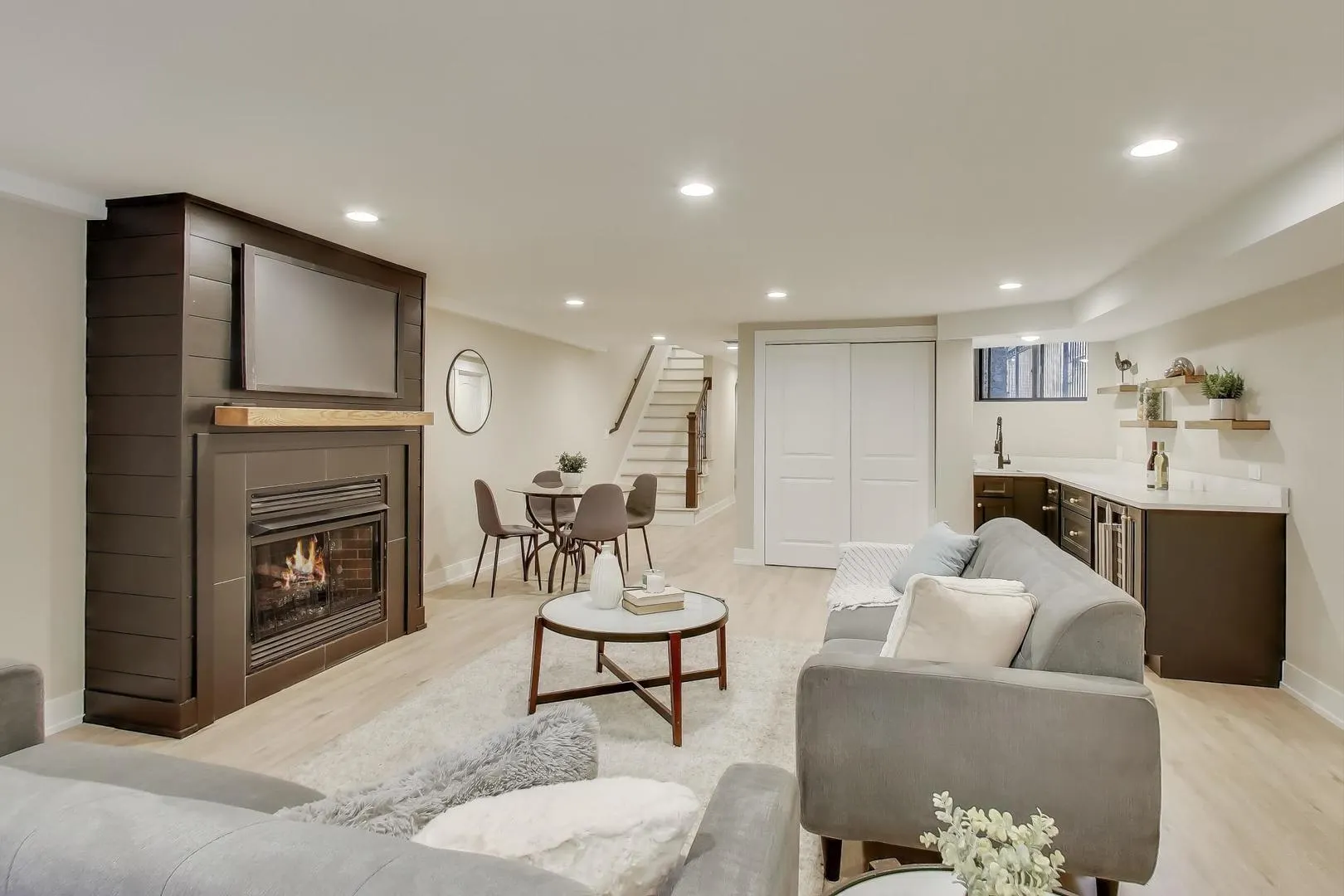 4938 S Vincennes Avenue IL