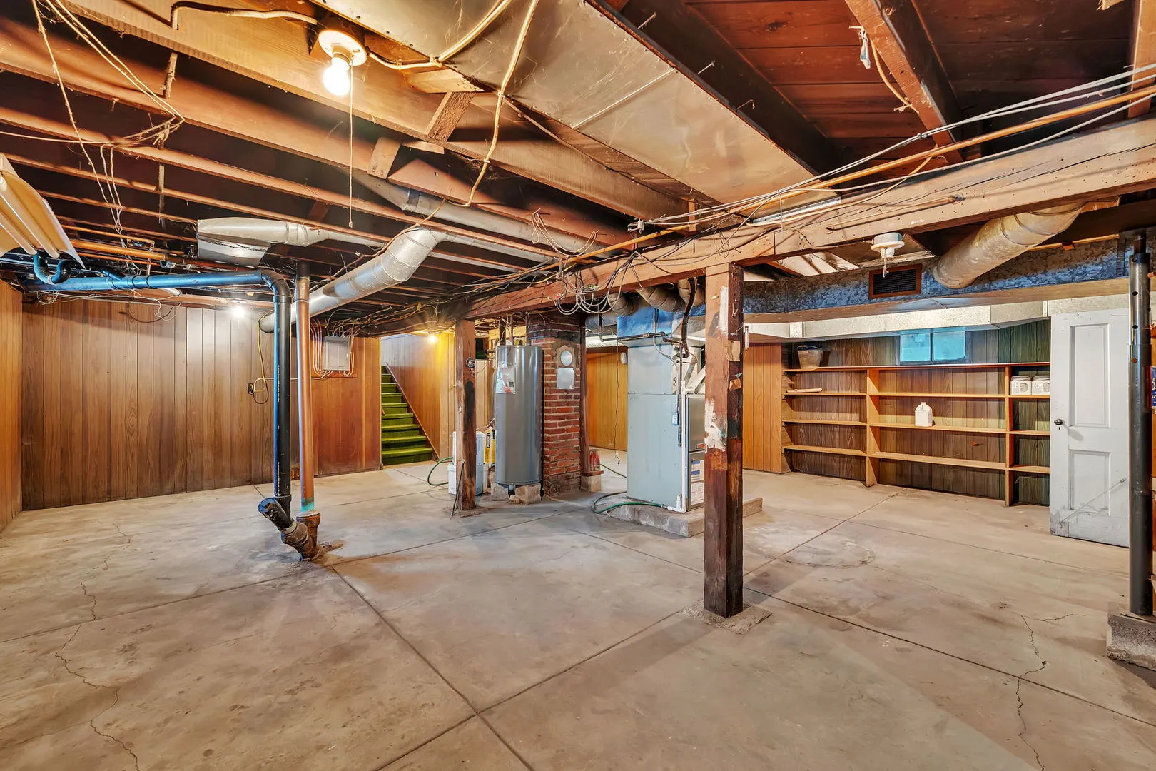 308 E Delaware Street IL