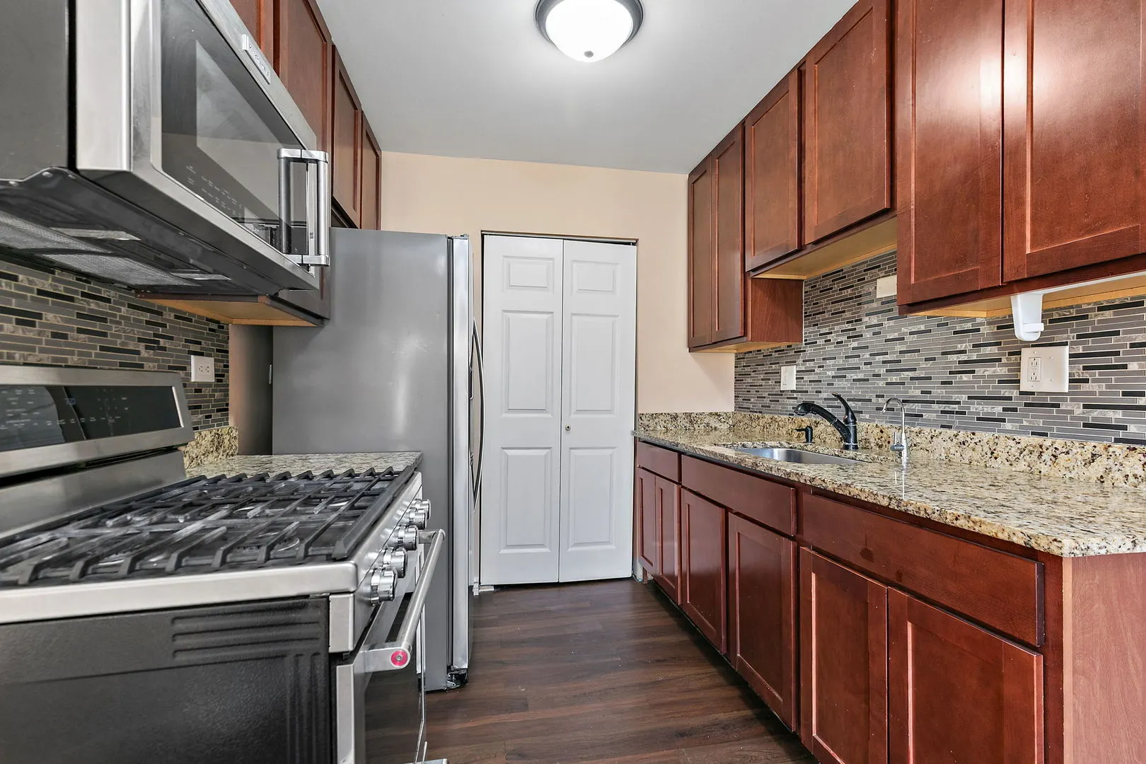 7544 Bristol Lane 4 IL