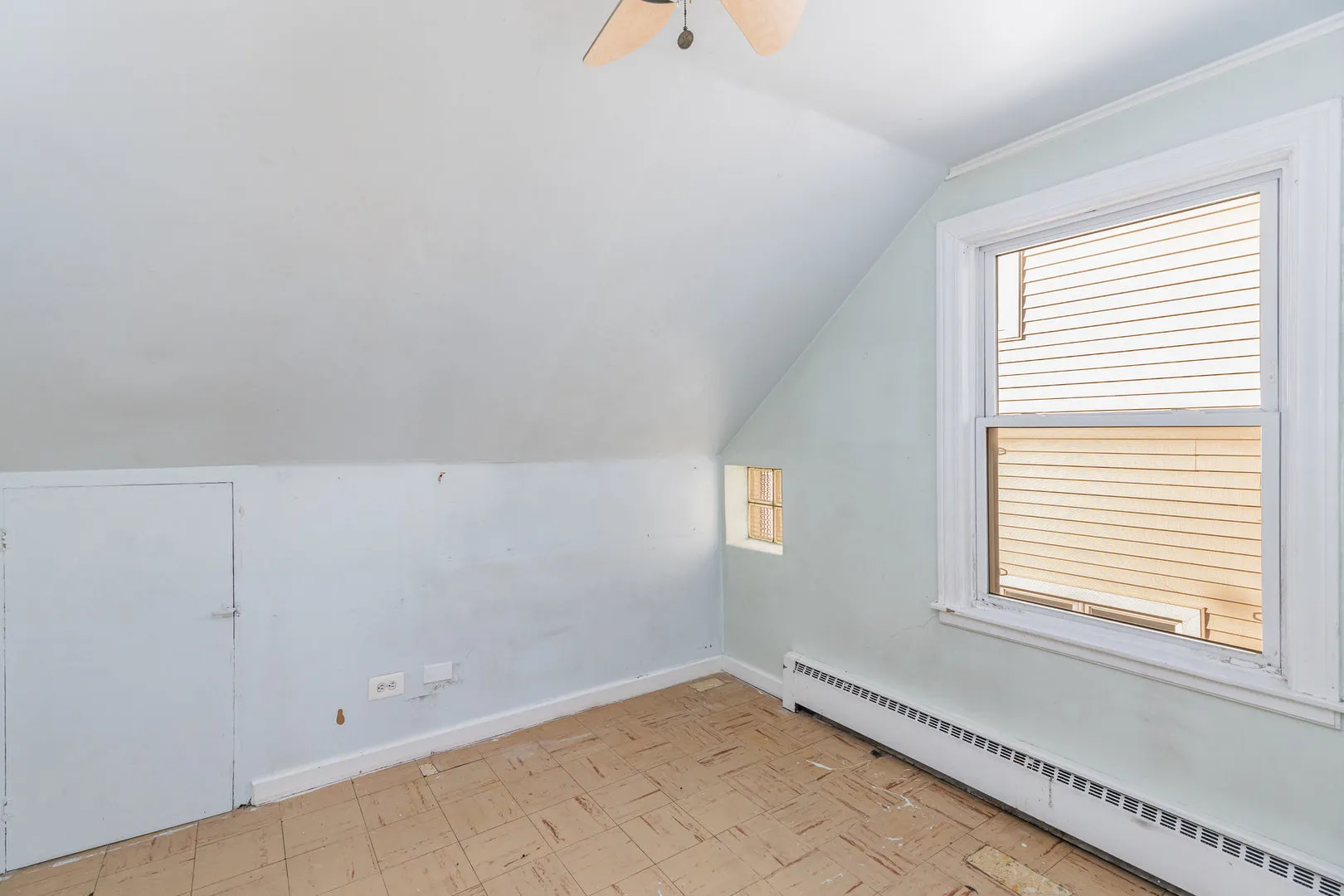 3541 N Rutherford Avenue IL