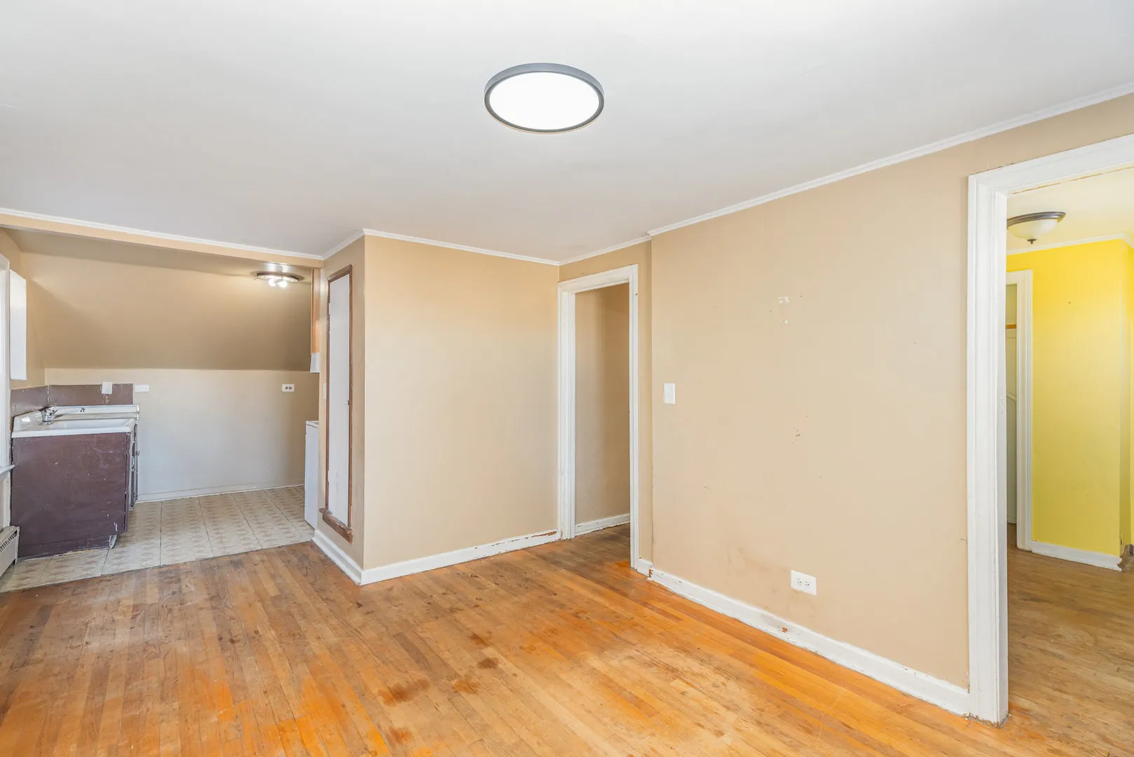 3541 N Rutherford Avenue IL