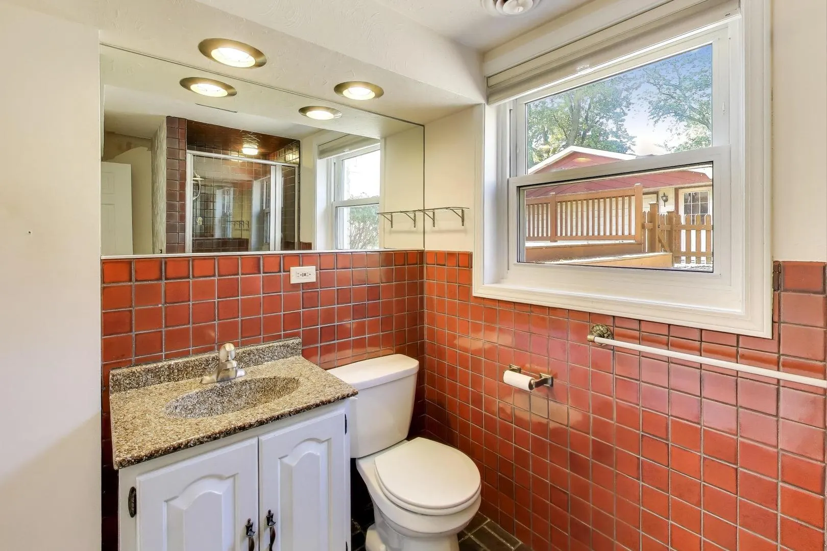 230 Shannon Court IL