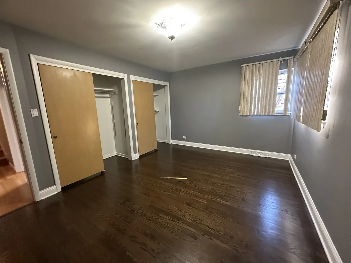 3929 W Jarvis Avenue IL