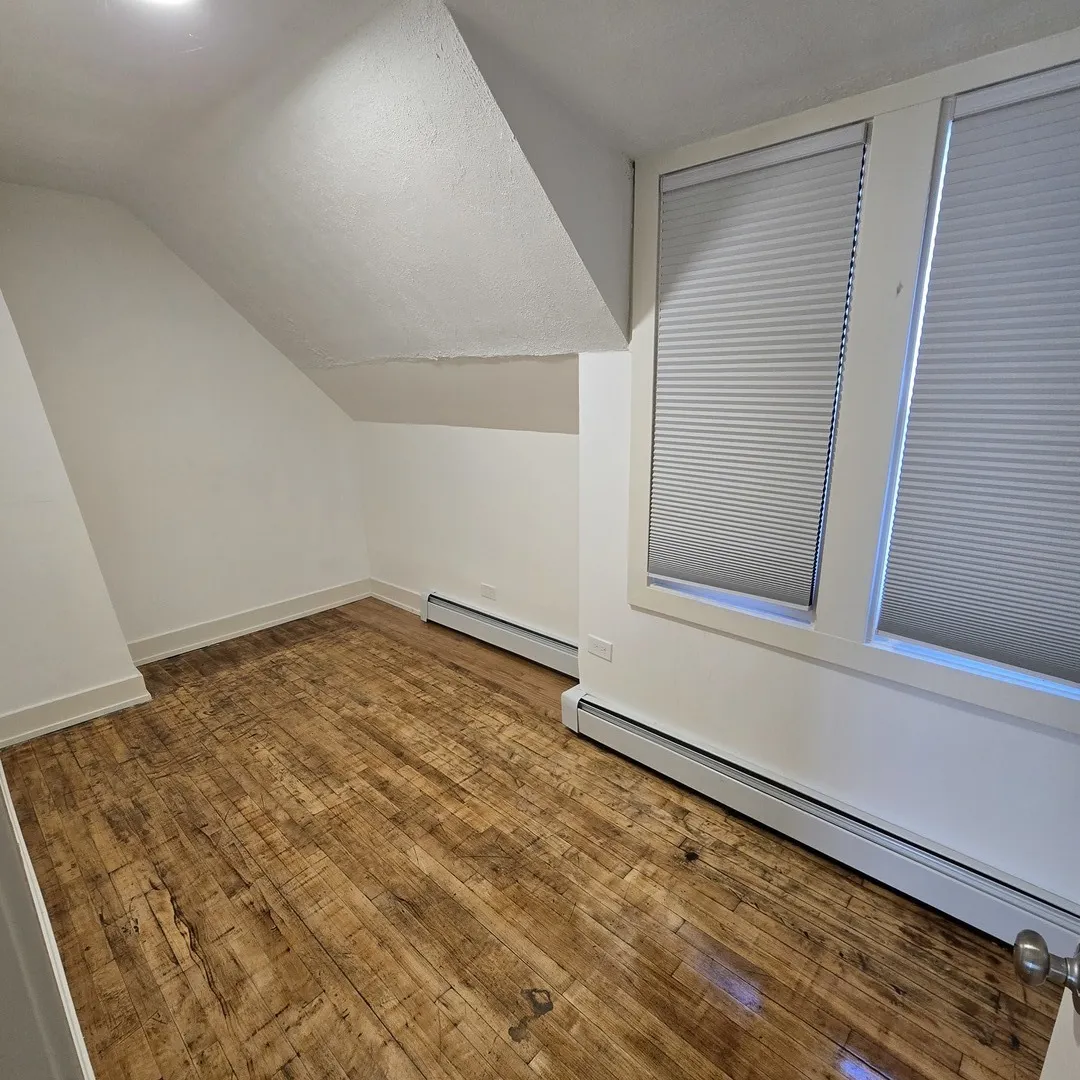 4137 N Bernard Street 3 IL