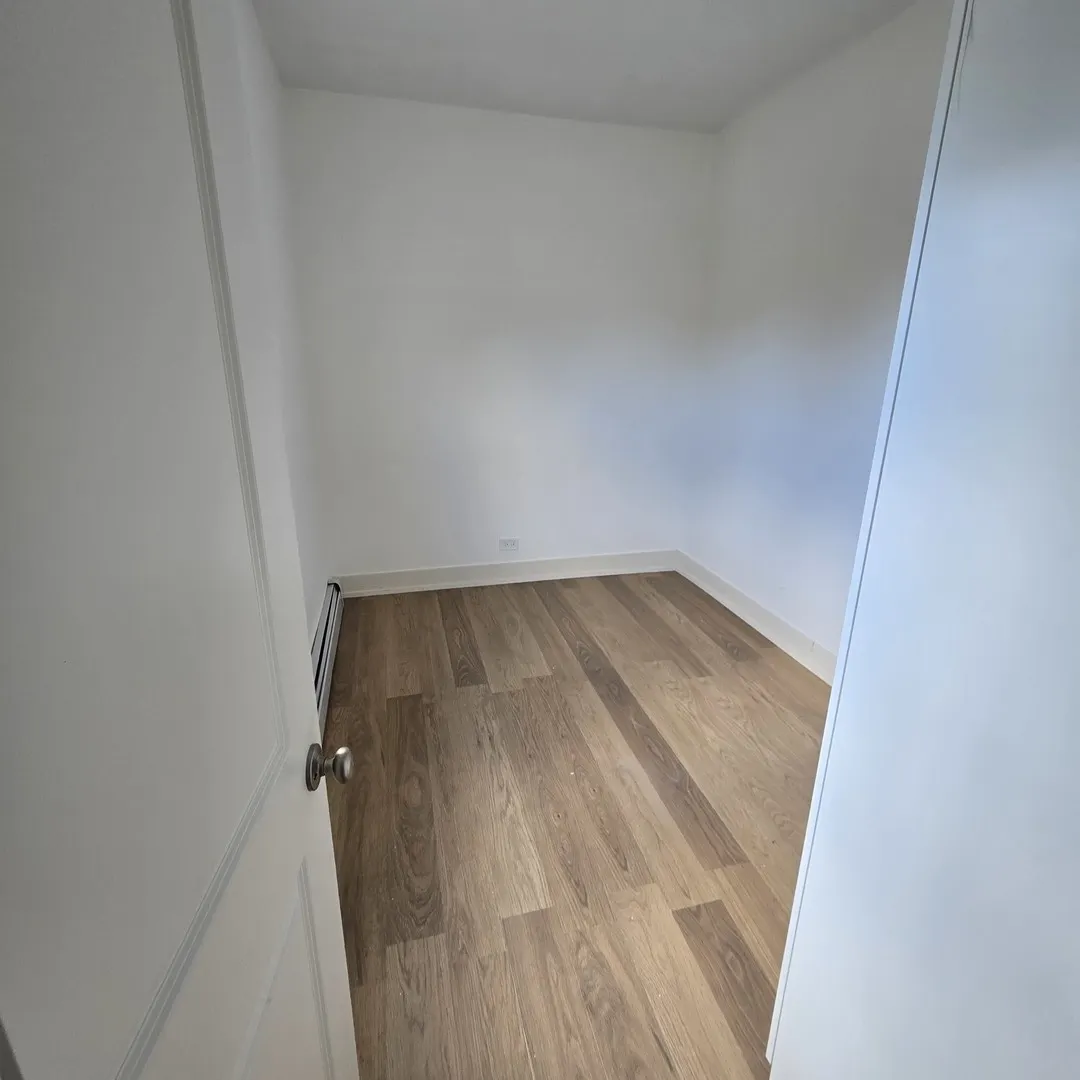 4137 N Bernard Street 3 IL