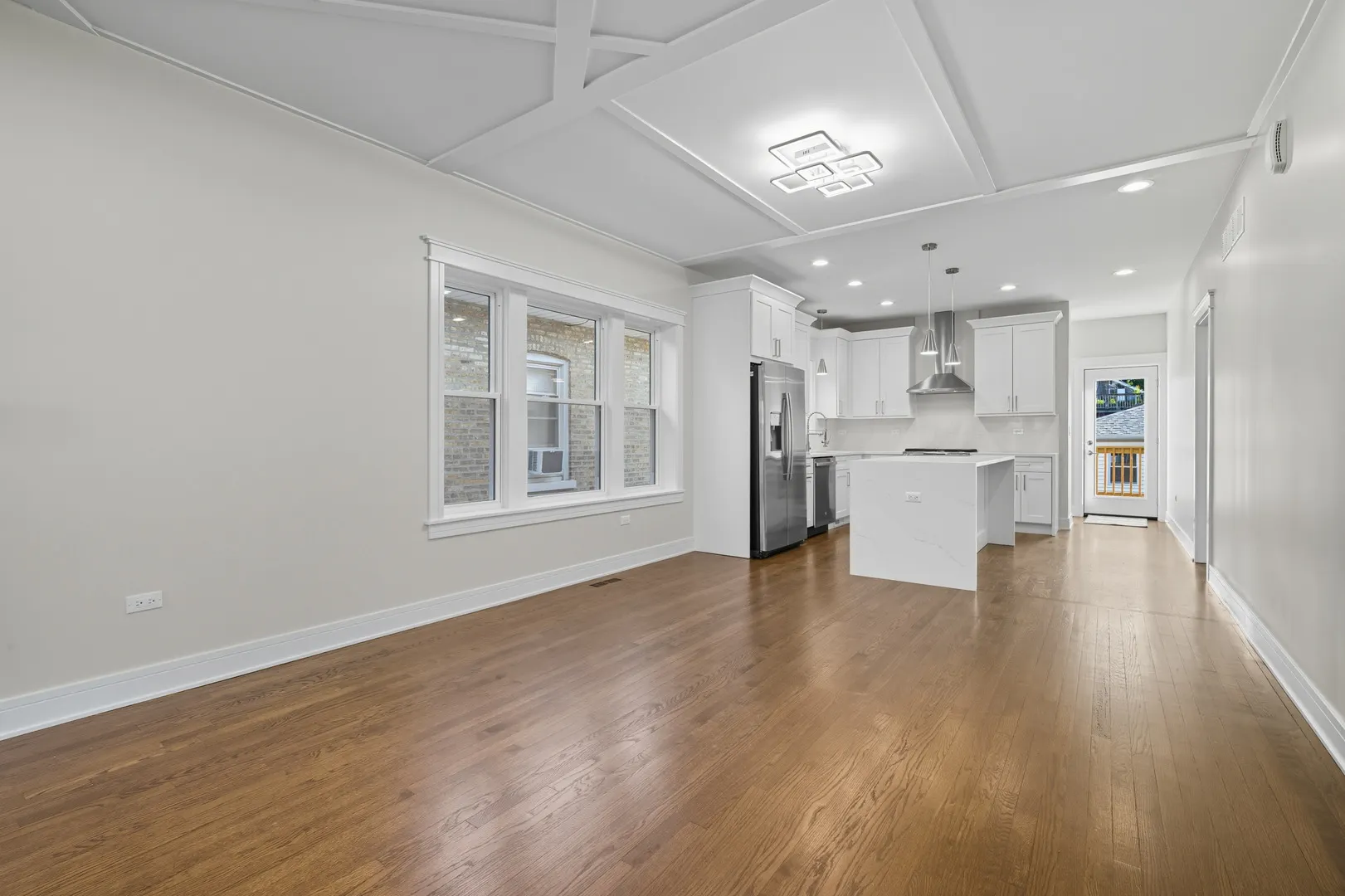 6109 W Berenice Avenue IL