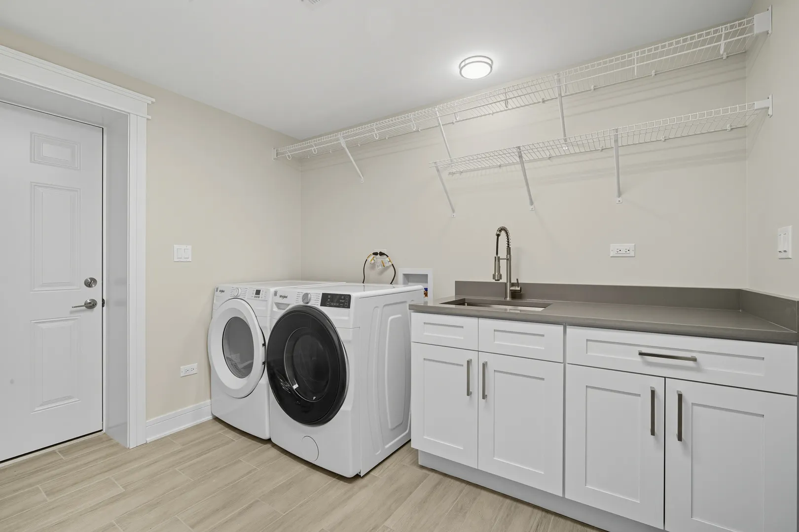 6109 W Berenice Avenue IL