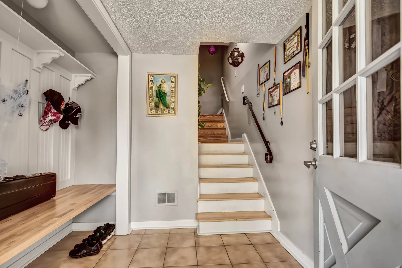 15251 Colina Avenue IL