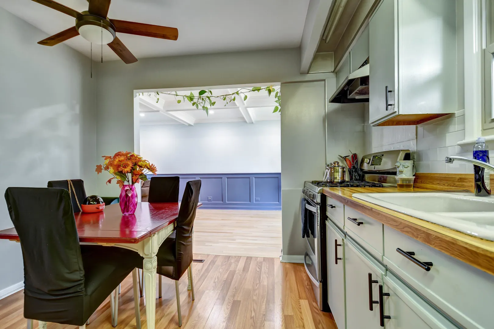 15251 Colina Avenue IL