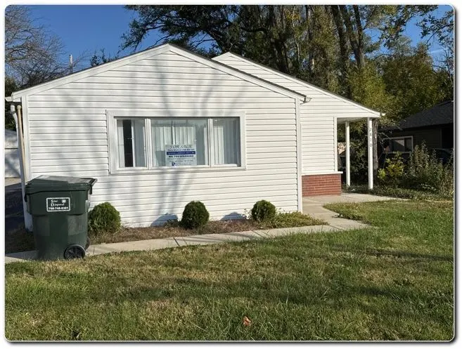 2810 Lexington Drive IL