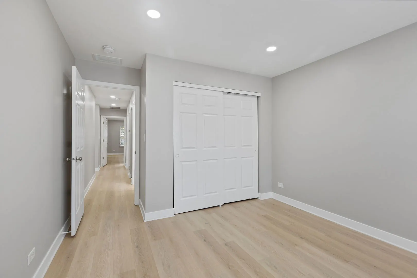 1203 Brookdale Drive IL