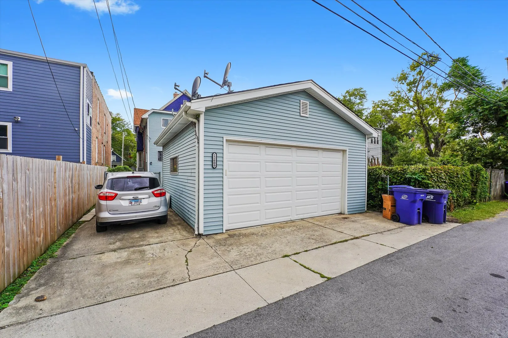 12609 Maple Avenue IL