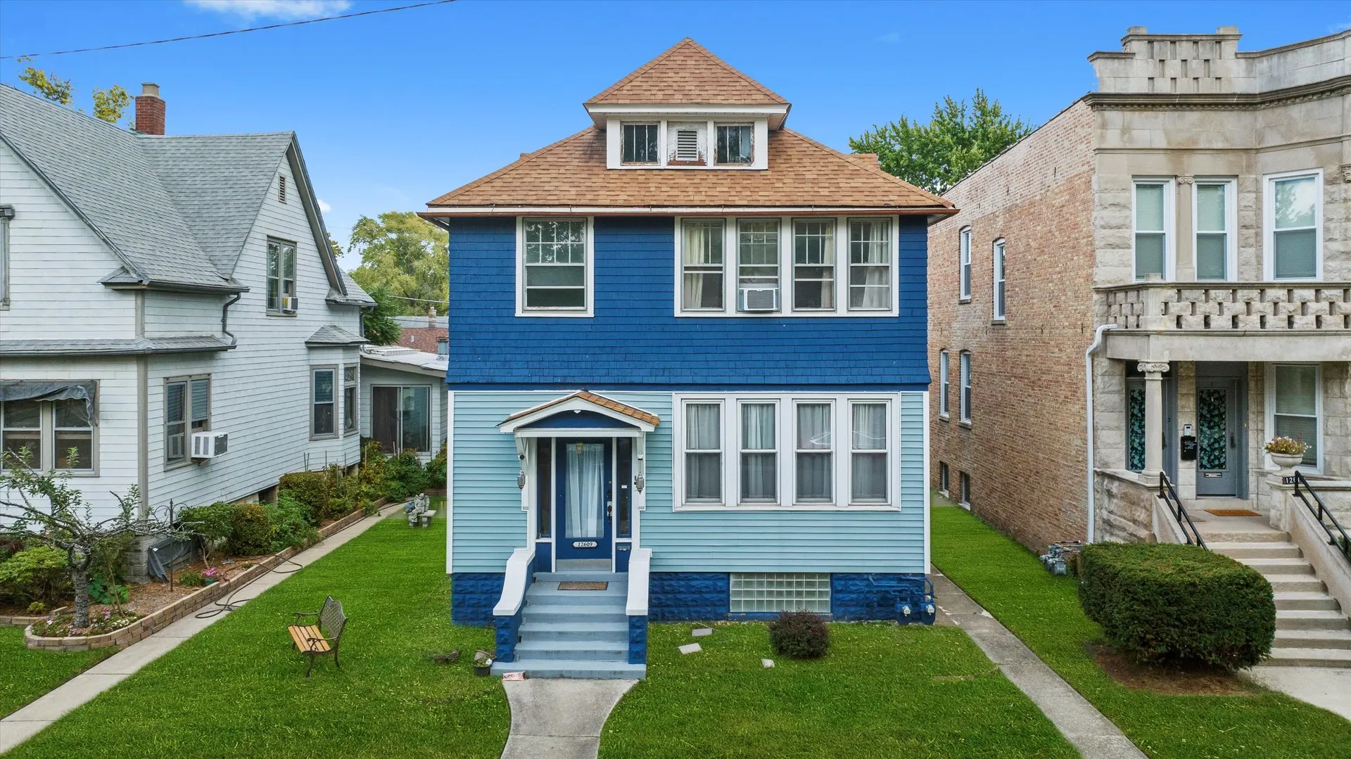 12609 Maple Avenue IL