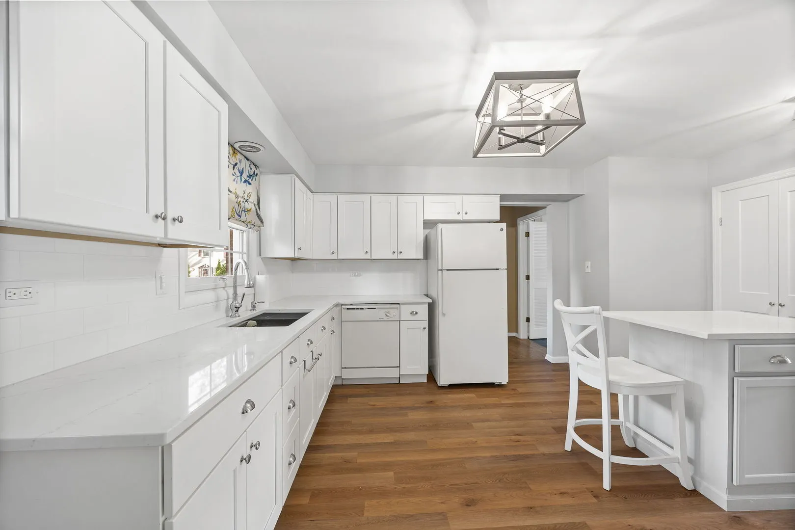 462 Fairview Avenue IL