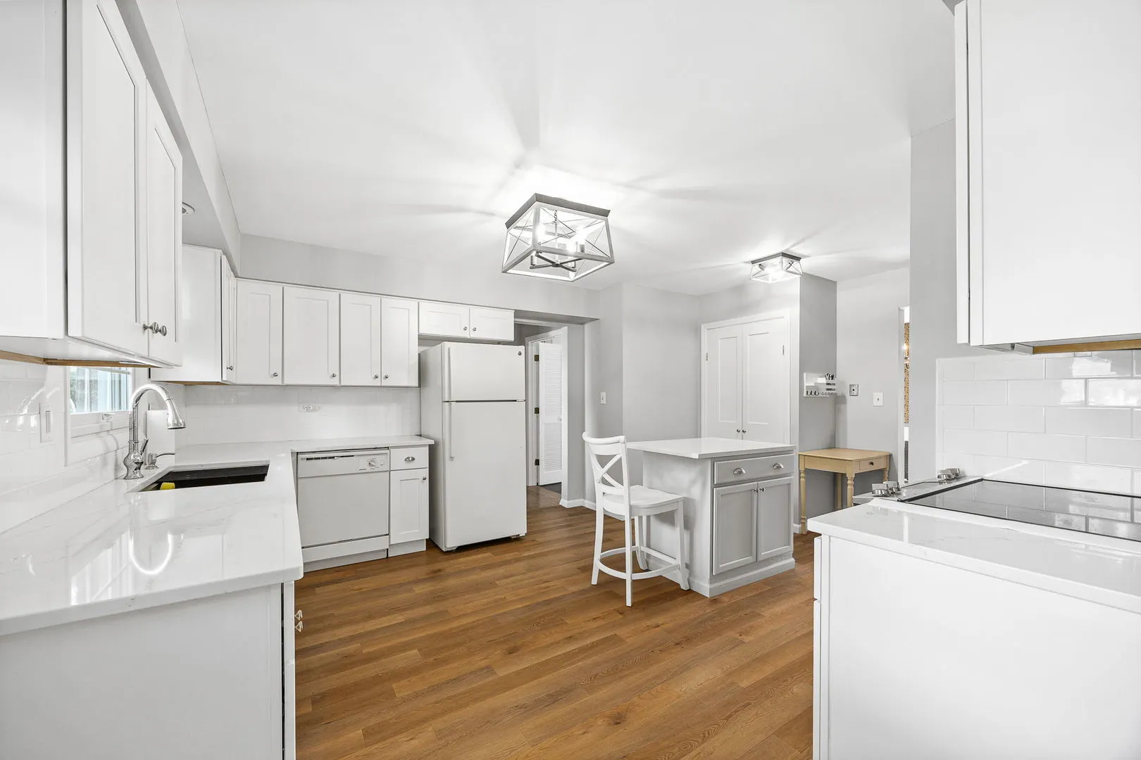 462 Fairview Avenue IL