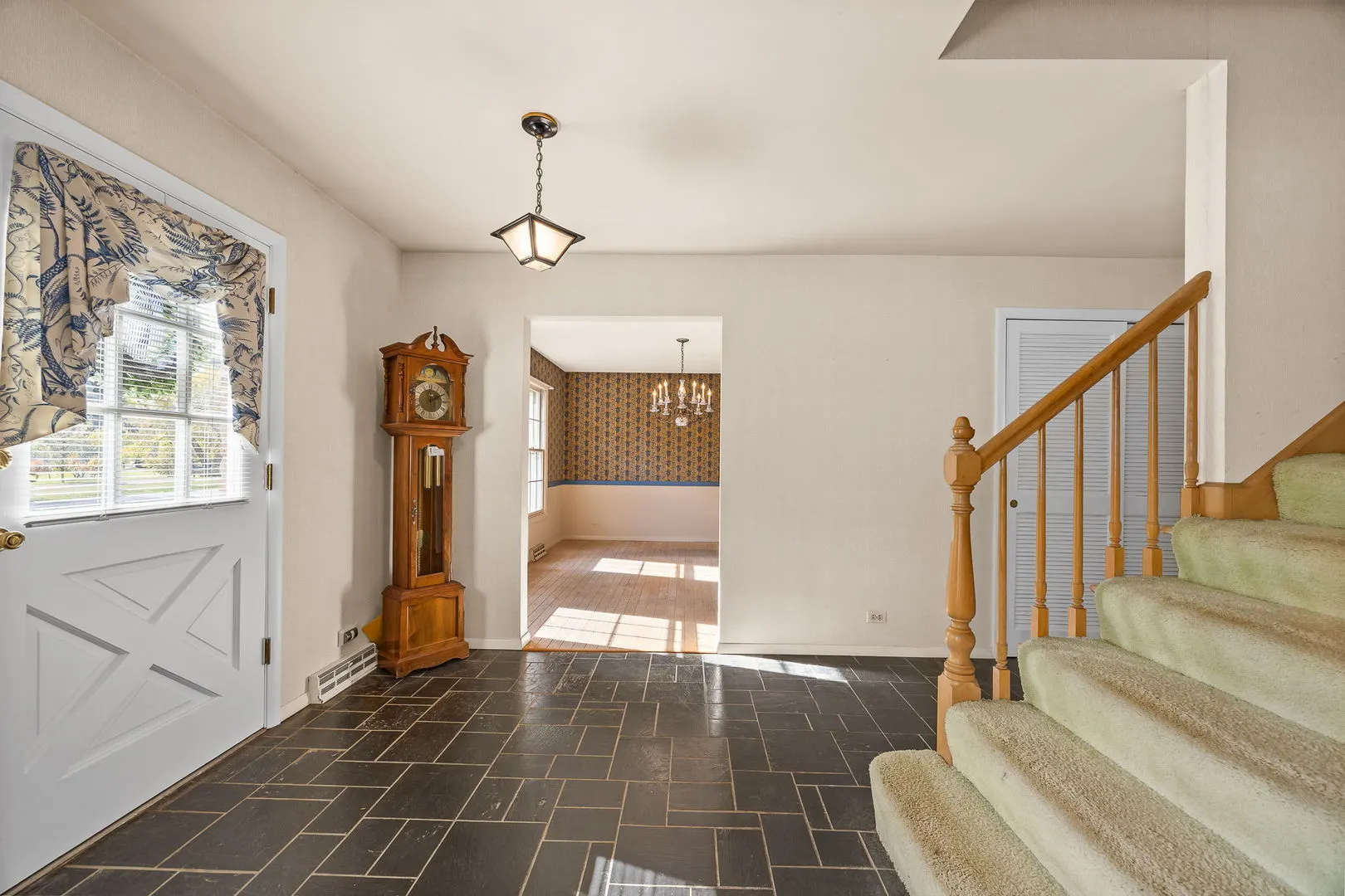 462 Fairview Avenue IL