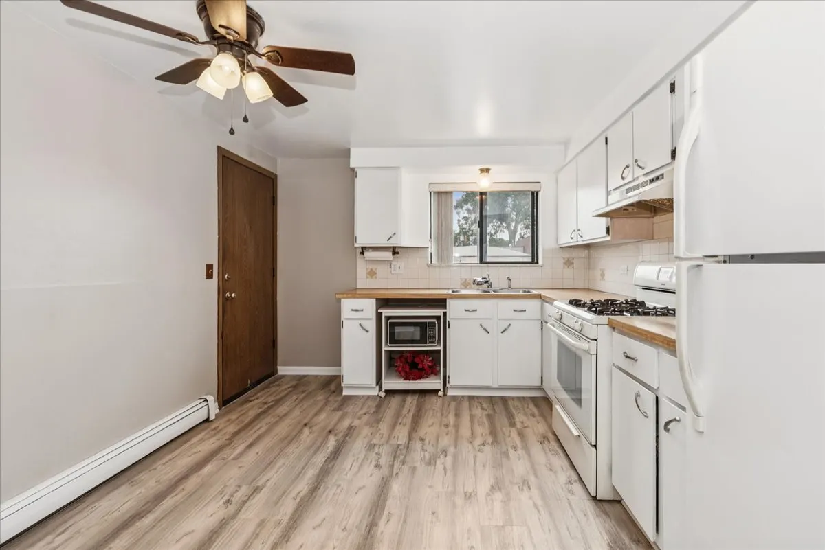 7202 W Wrightwood Avenue 2S IL