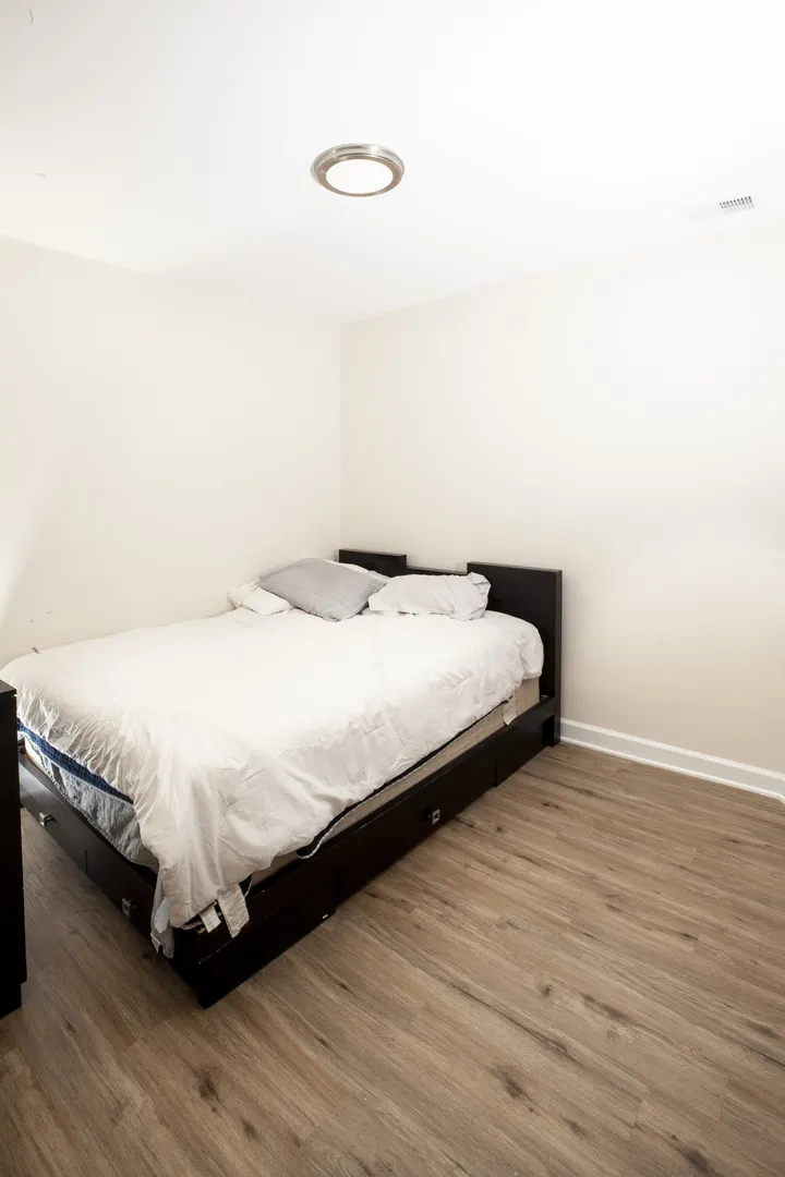 4209 W North Avenue IL