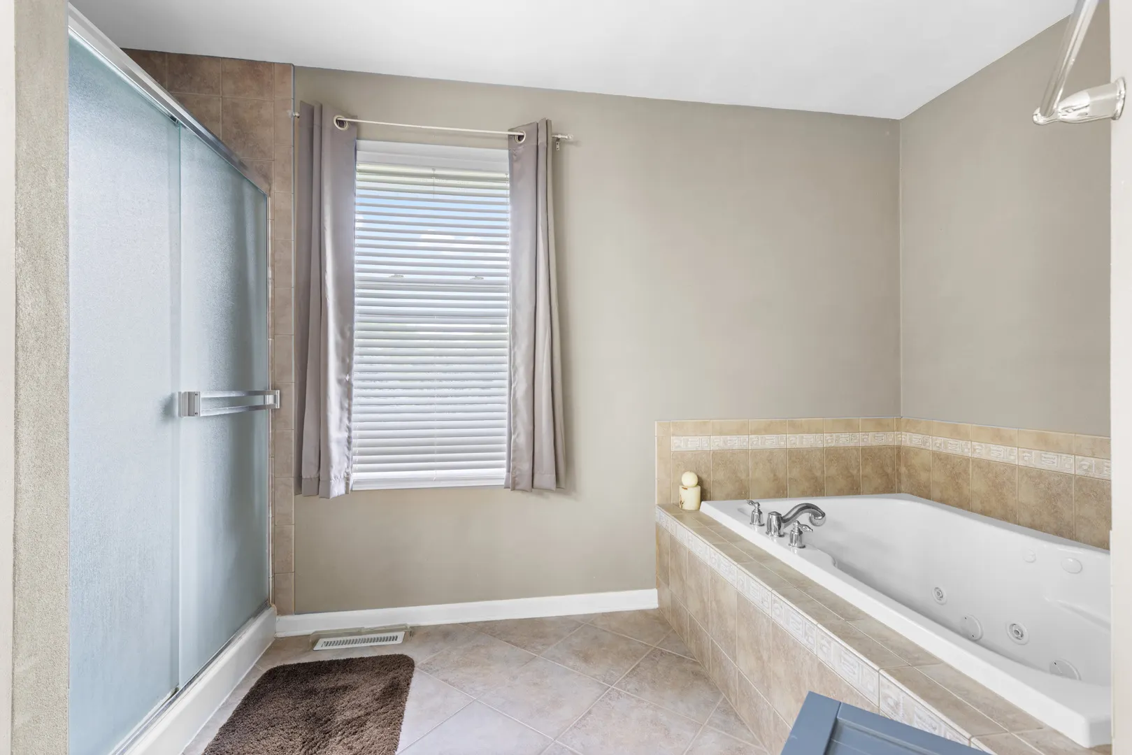 11939 Argyle Road IL