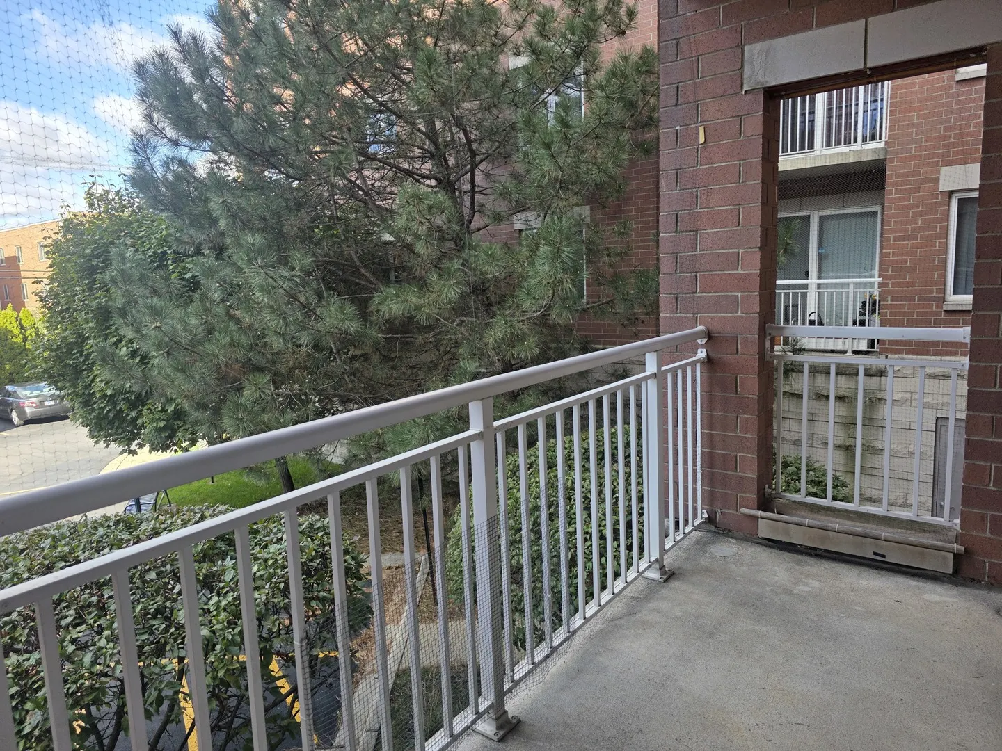 6559 W George Street 202 IL