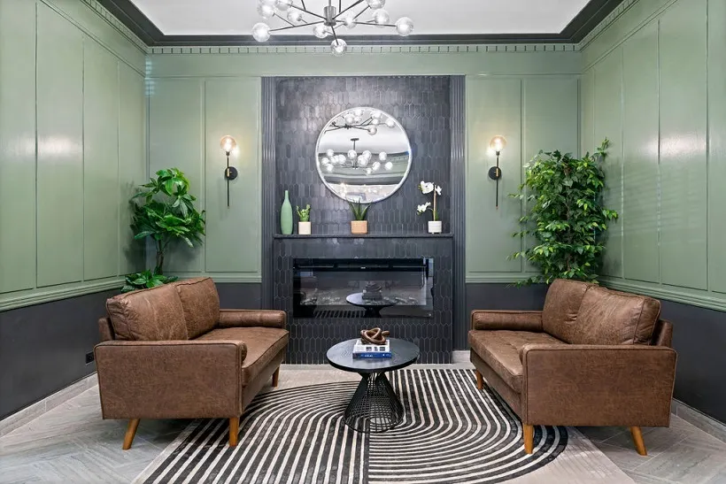 6230 N Kenmore Avenue 1305 IL