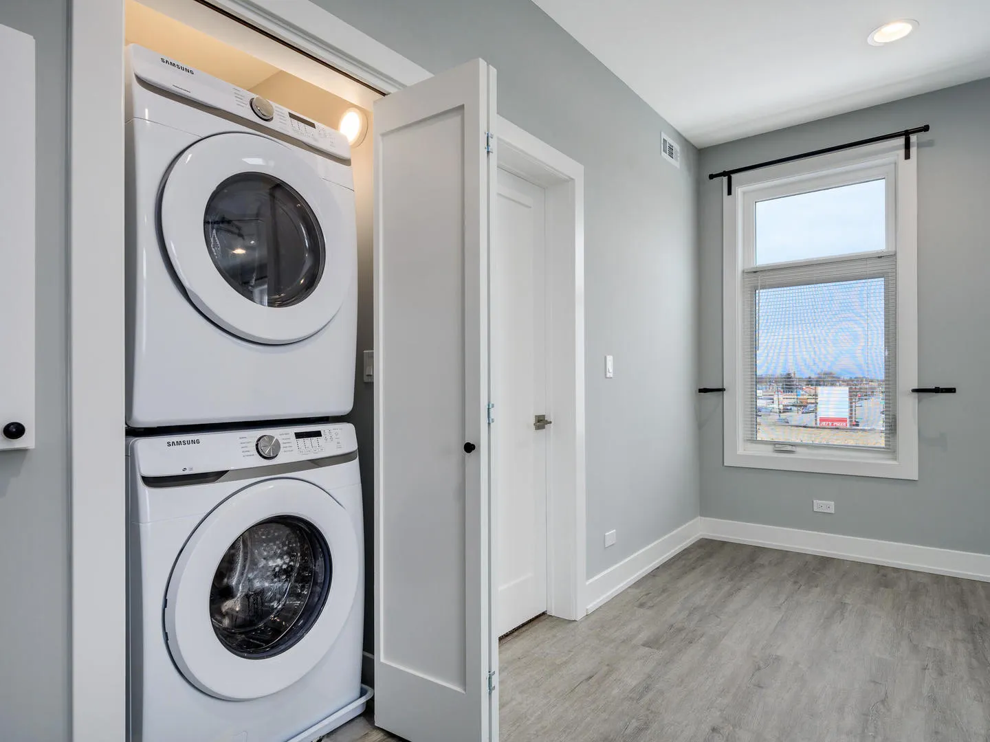 5528 W Gettysburg Street 1 IL