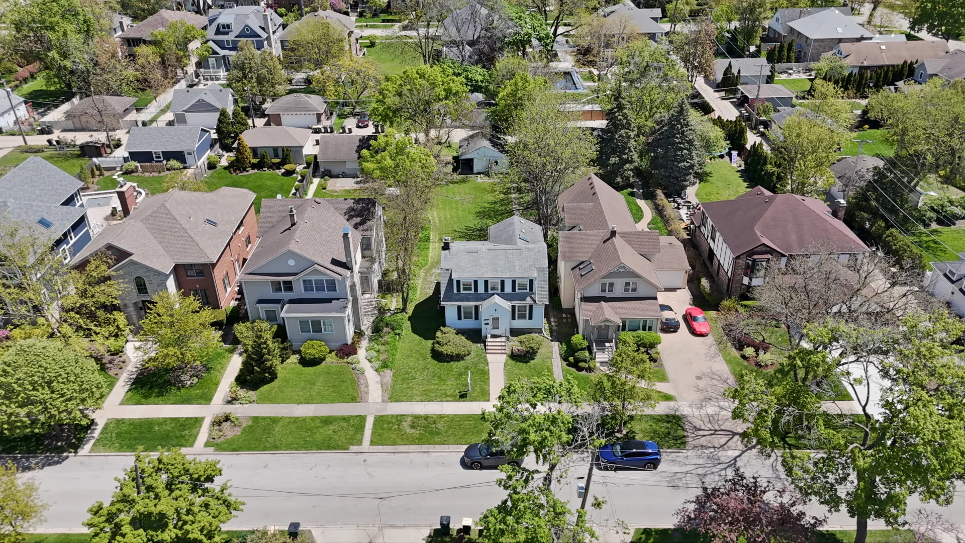 421 Leonard Street IL