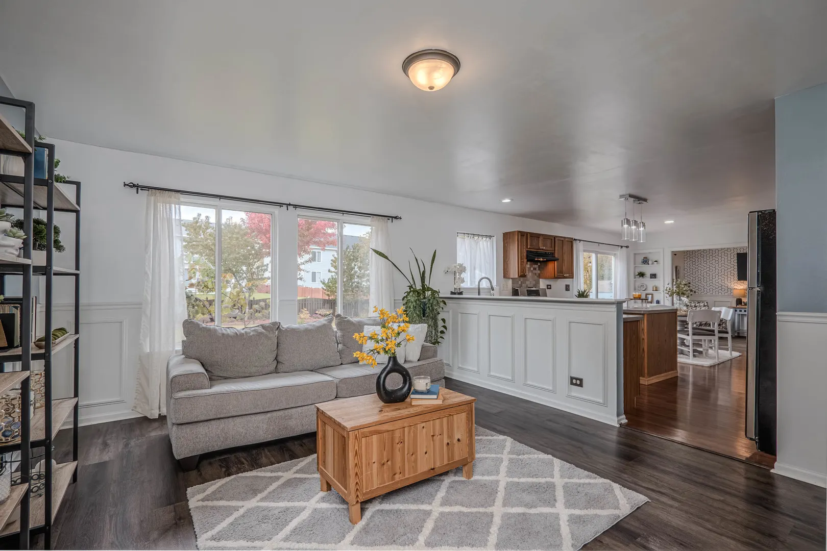 215 Alexis Street IL