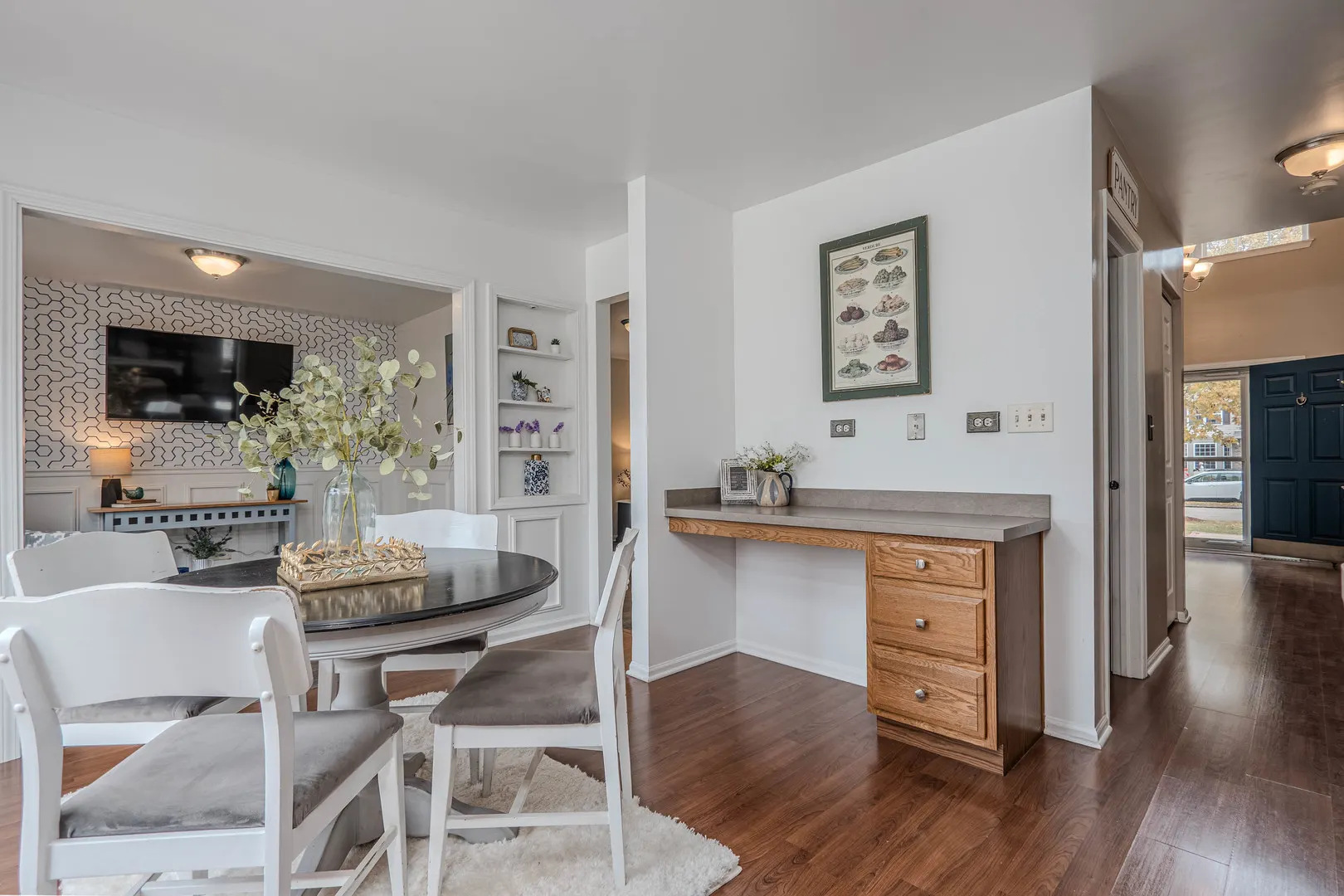 215 Alexis Street IL