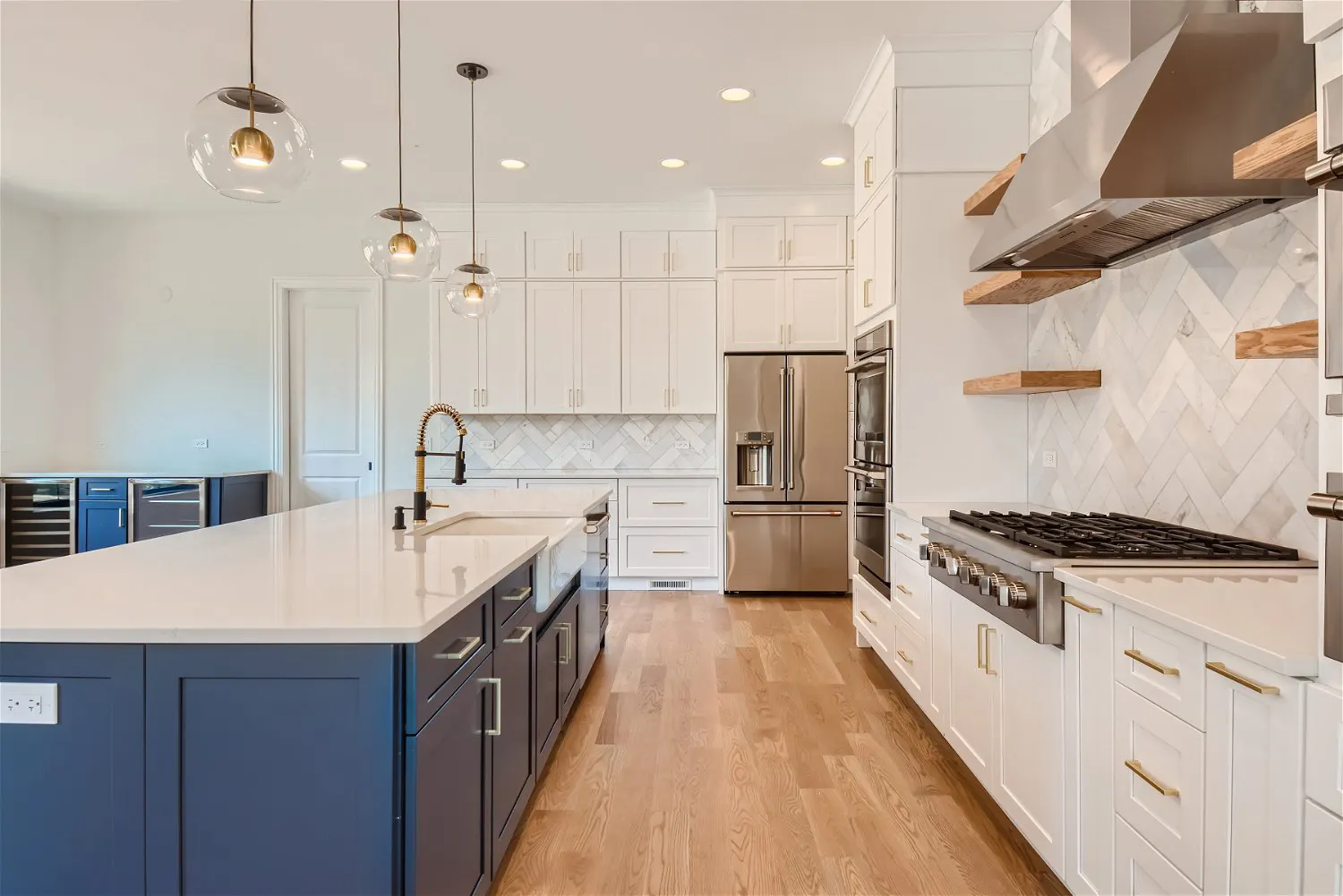 8 Alexandra Drive IL