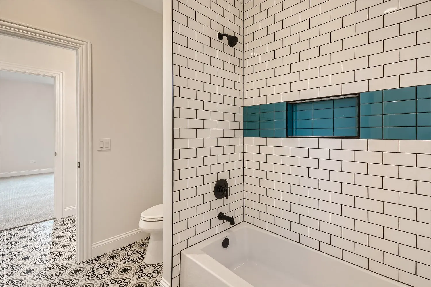 8 Alexandra Drive IL