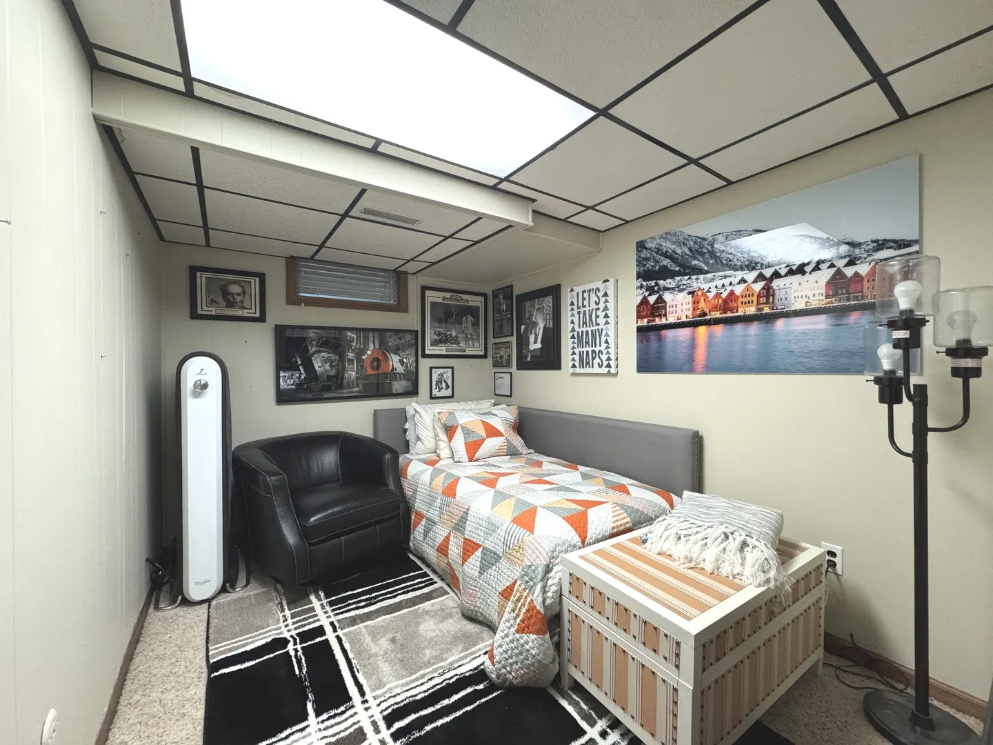 635 Independence Drive IL