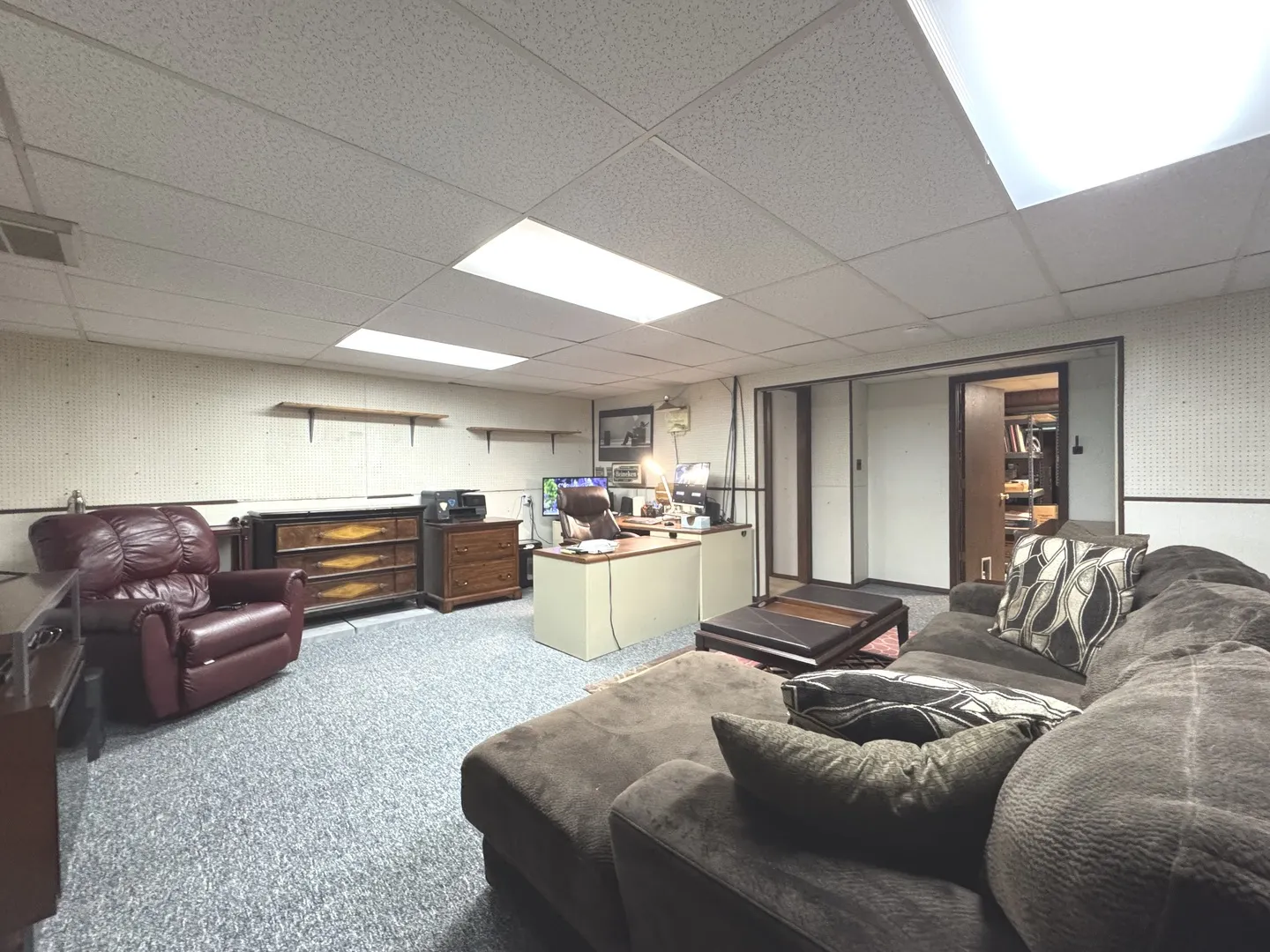 635 Independence Drive IL