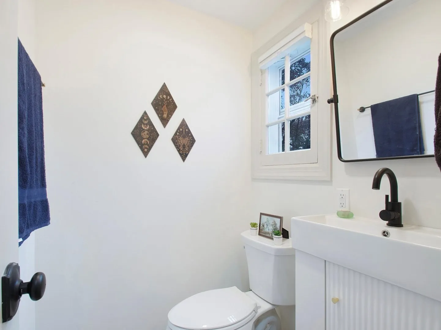 1850 N Mulford Road IL