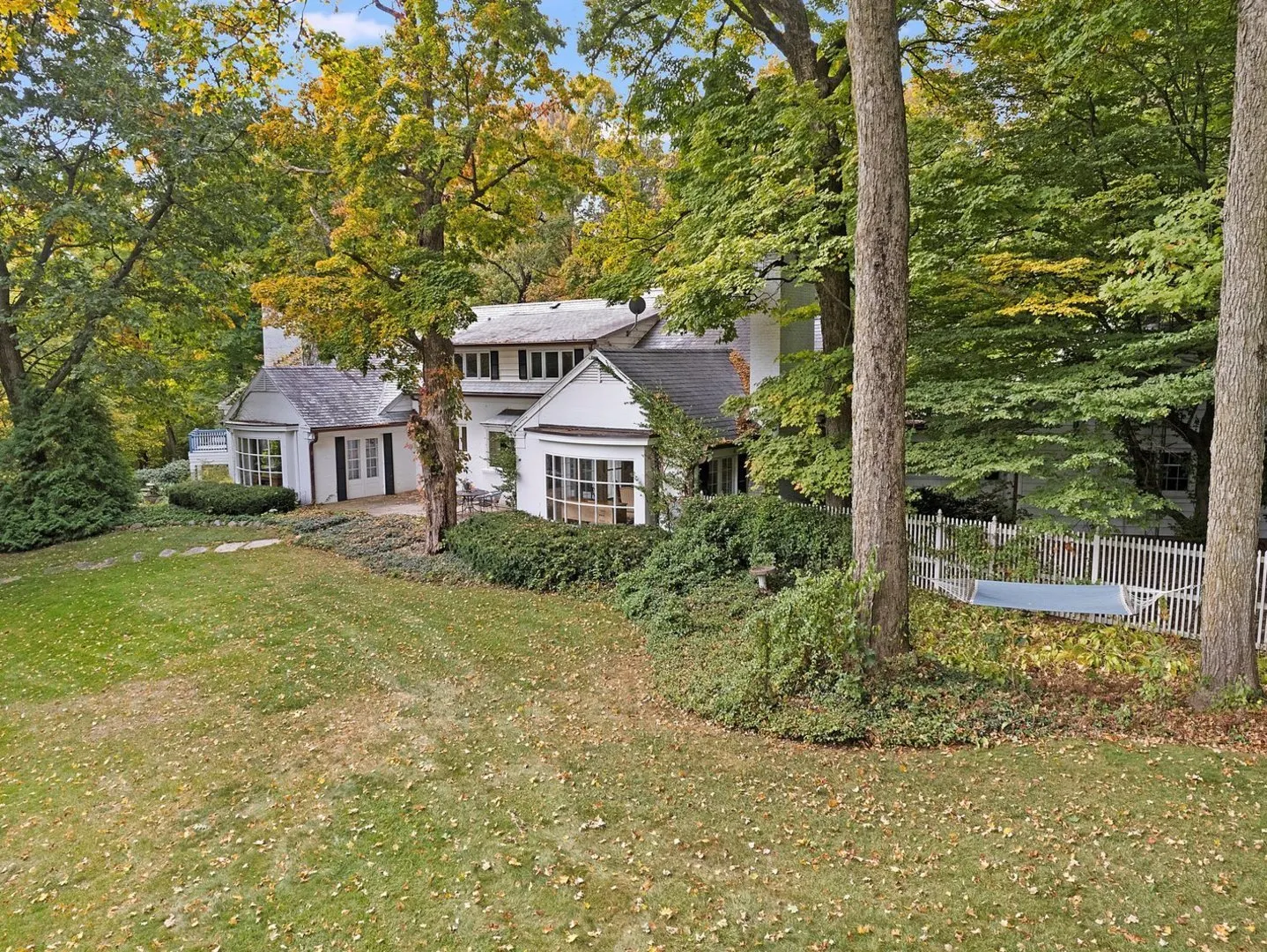 1850 N Mulford Road IL