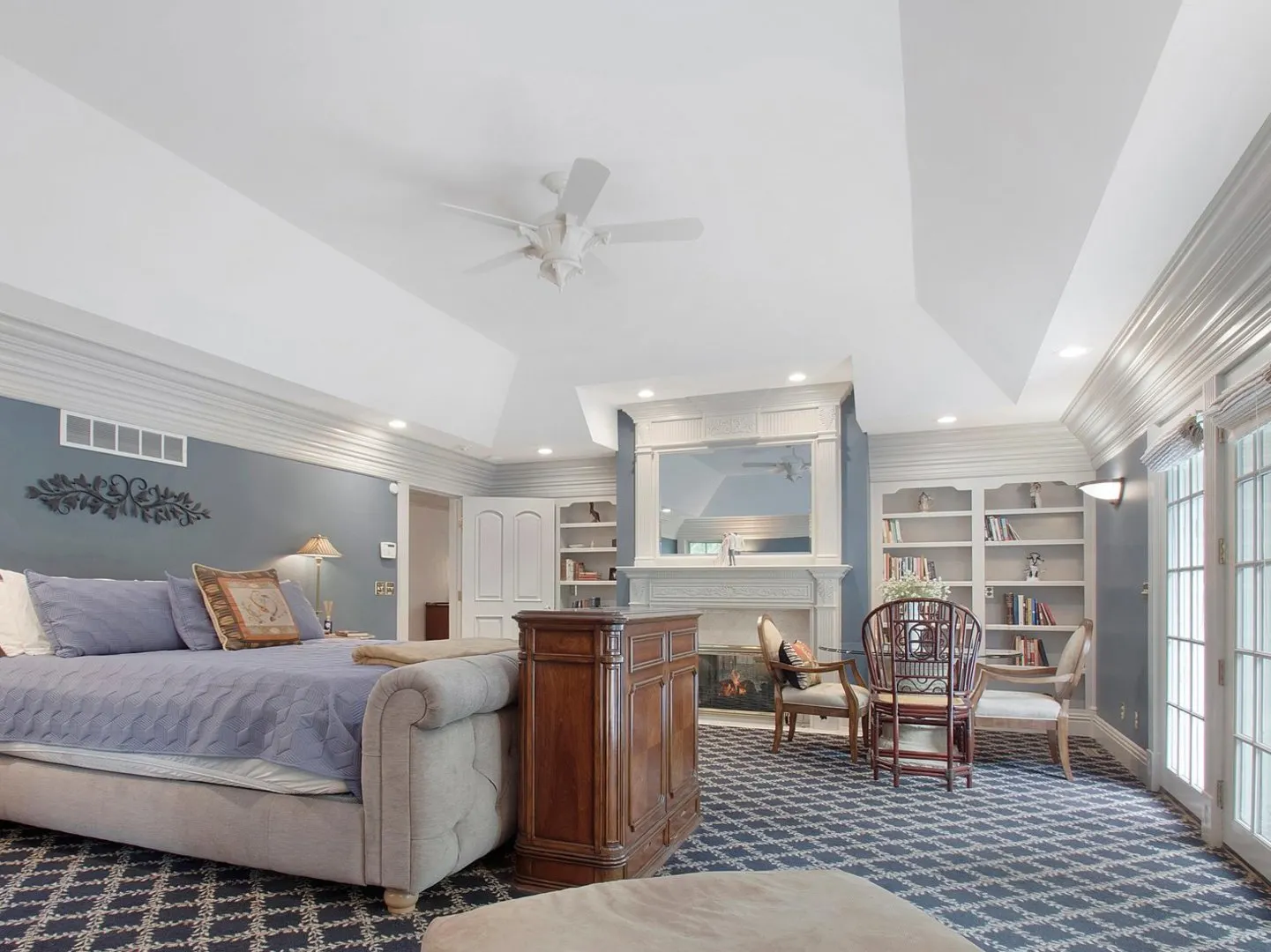 1850 N Mulford Road IL