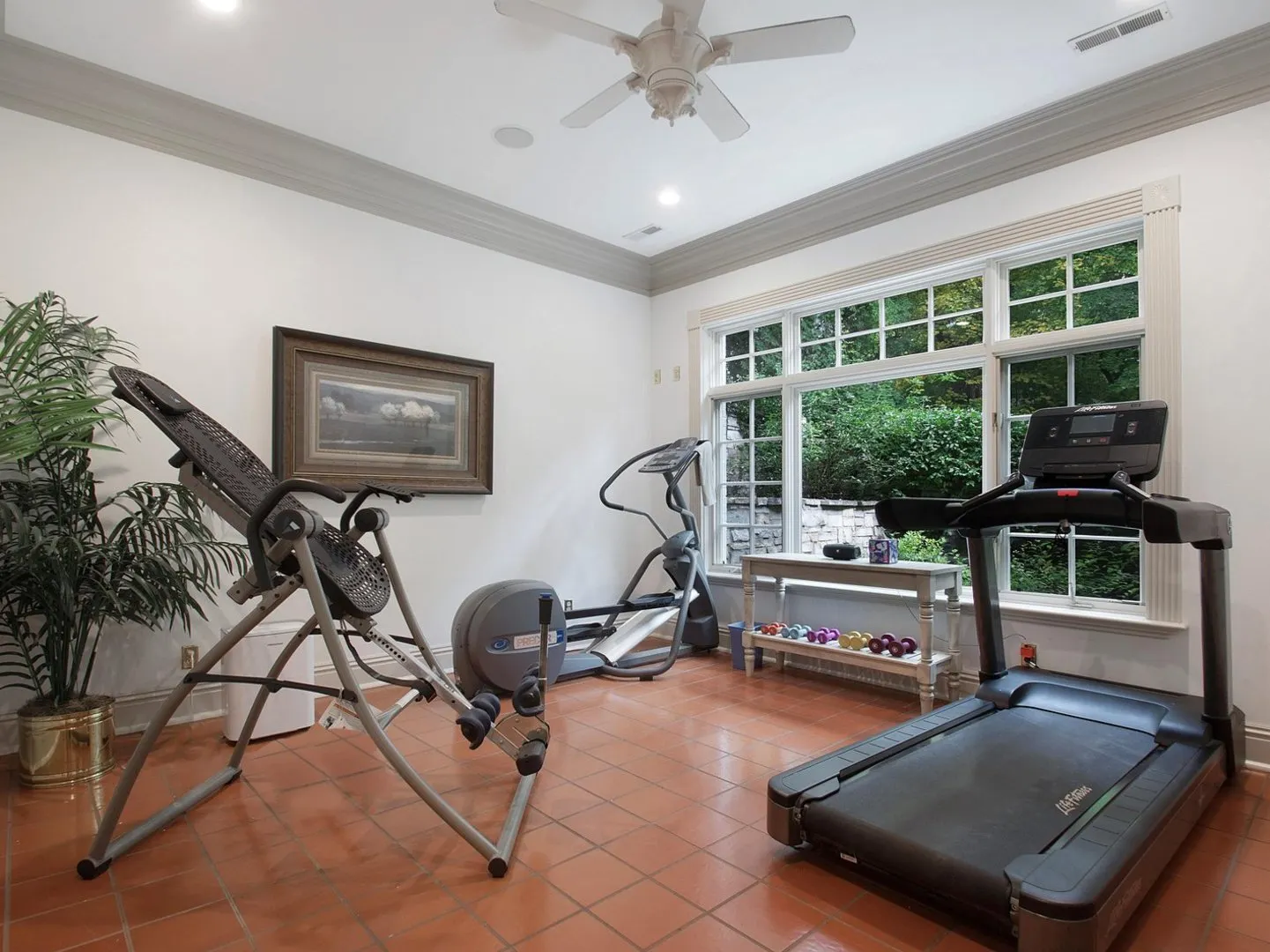 1850 N Mulford Road IL