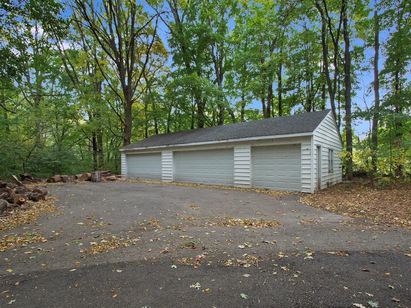 1850 N Mulford Road IL